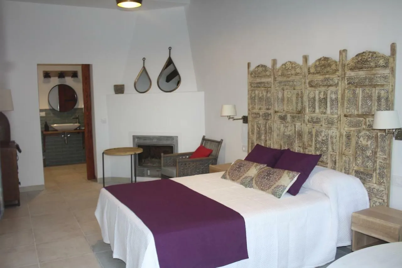 فندق مبيت وإفطار Fernan Perez Mdina Casa Rural