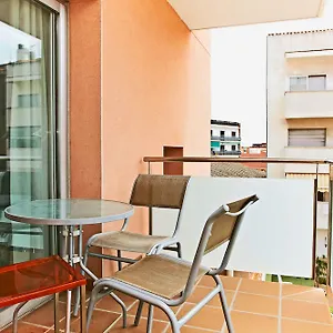 **** Hotel Ginosi Basics Centric Apartel España
