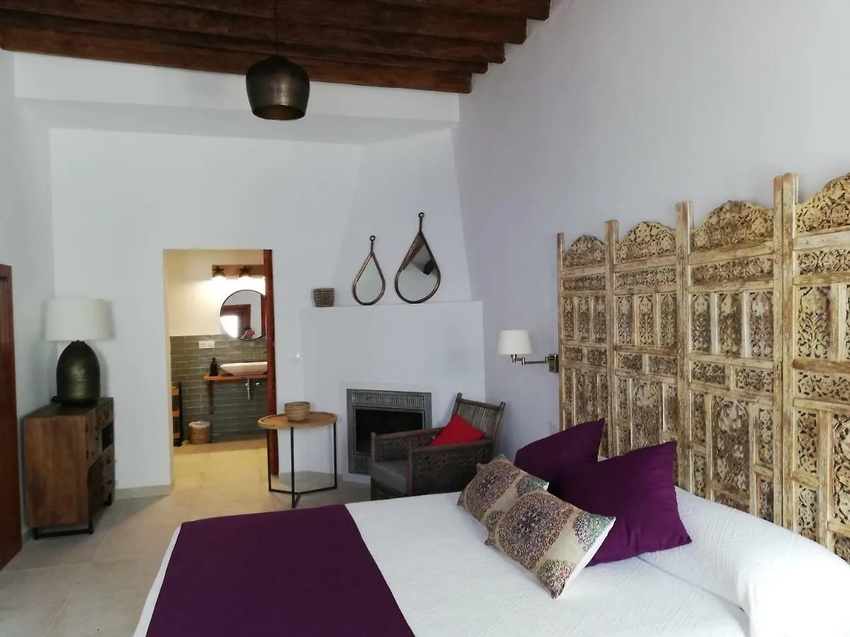 Mdina Casa Rural Bed & Breakfast Fernan Perez 0*,  Spain