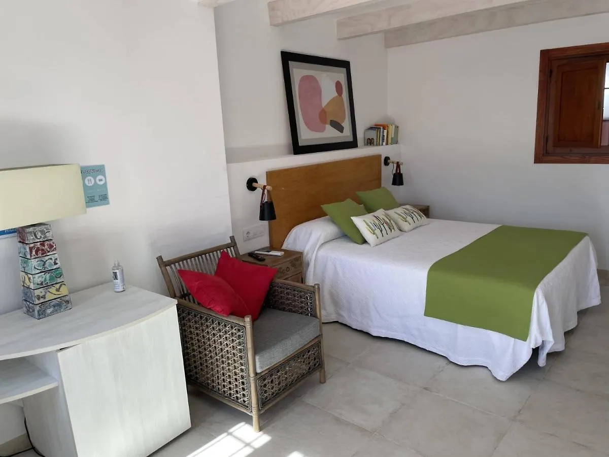 Mdina Casa Rural Bed & Breakfast Fernan Perez Spain